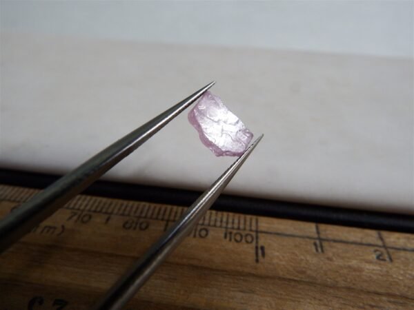 1.5ct rare pink sapphire untreated madagascar gemstone slice specimen - Image 2