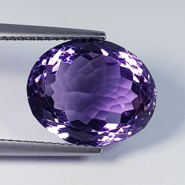 9.09 ct "Top Quality Gem" Natural Purple Amethyst - Image 2