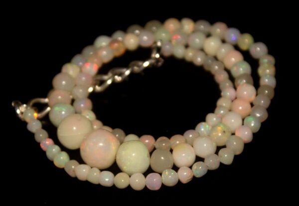 60.55 Crts 16.4 inches Natural Ethiopian Fire Opal Ball Necklace 246 - Image 2
