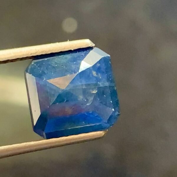 4.50CT No Treatment Ring Size Natural Blue Sapphire from Sri Lanka. - Image 2