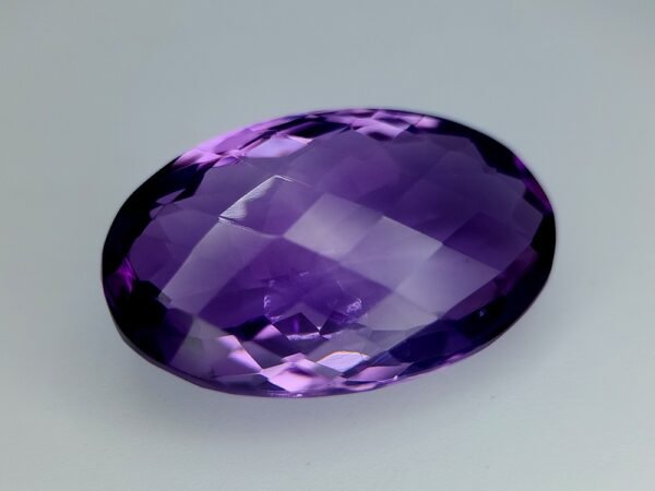 22.35 Carat Natural Amethyst H30 Gemstone IGCNMIX