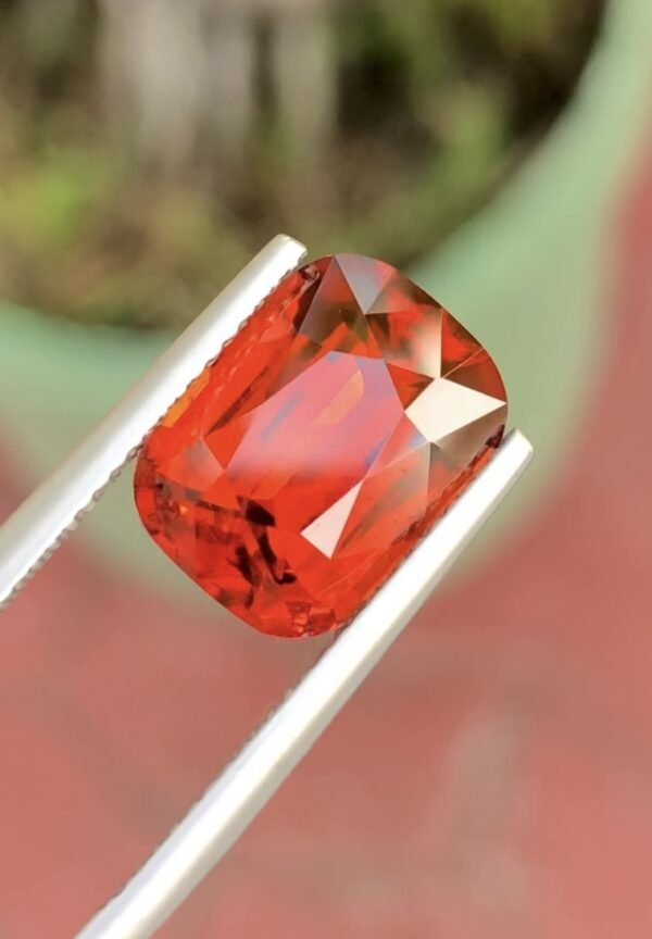 Gem Quality Garnet 5.24Ct Top Color Natural Fanta Spessartite