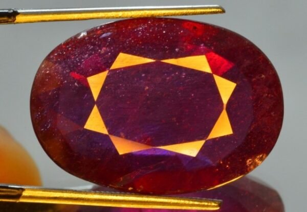 29.35 CT NATURAL BEAUTIFUL RUBY GEMSTONE -SKU - 2 - Image 2