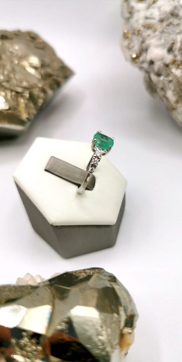 1,31ct 49/76 Colombian Emerald 18k Solid Gold Ring Colombian Emerald Colomb - Image 2