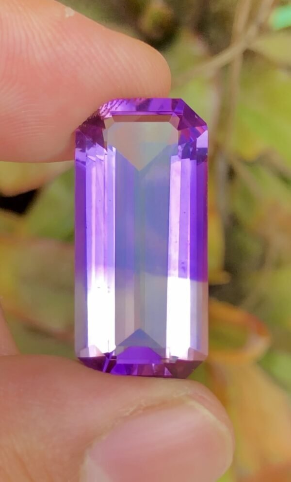 TOP PRECISION CUT 22.58 CARAT NATURAL AMETRINE DARK COLOUR FROM BOLIVIA