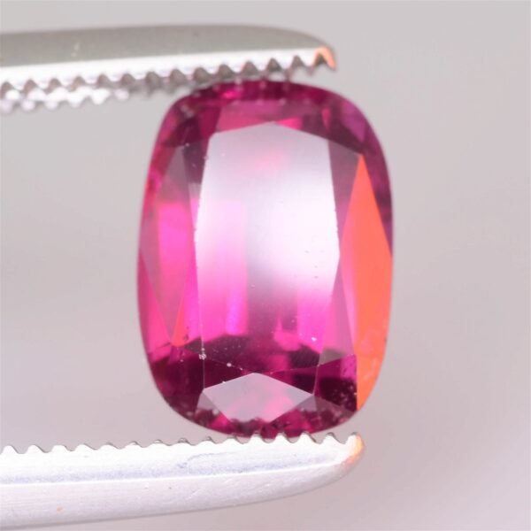 Natural Color Change Umbalite 1.89 ct Garnet