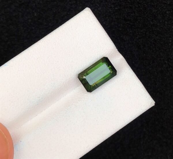 2.80 Ct Dark Green Tourmaline Cut Stone from Afghanistan - Image 3