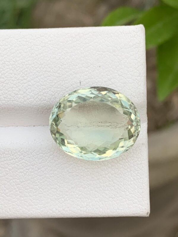 Lovely 11.95 CRTs Natural Amethyst ( prasiolite ) Gemstone. - Image 2