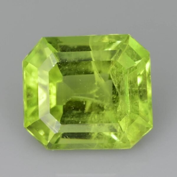 Presenting AAA Color & Cut 1.31 ct Himalayan Green Peridot Pakistan - Image 2