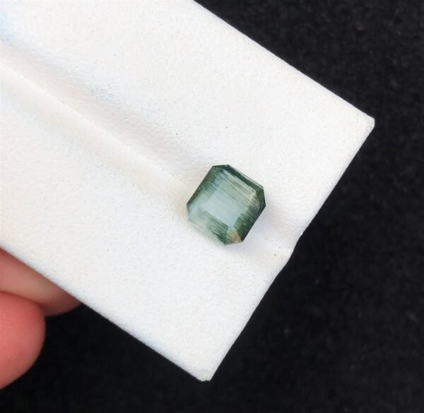 2.30 Ct Tourmaline Cats Eye Cut Stone from Afghanistan - Image 2