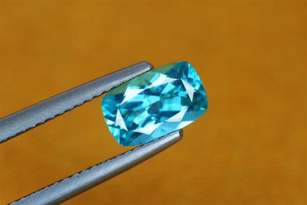 1.39 CTS PARAIBA NEON BLUE COLOR BRAZIL MINE APATITE 100% NATURAL UNHEATED - Image 3