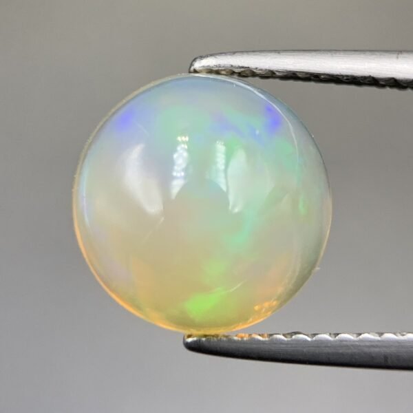 3.20 Ct Excellent Natural Ethiopian Fire Opal Cabochon - Image 2