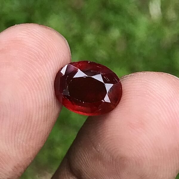 4.08 Crt Garnet Hessonite Piegon Blood Red Natural Unheated Mine Tanzania - Image 2