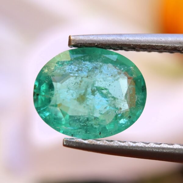IGI CERT 1.04 ct. Green Zambian Emerald *NO RESERVE AUCTION - Image 3