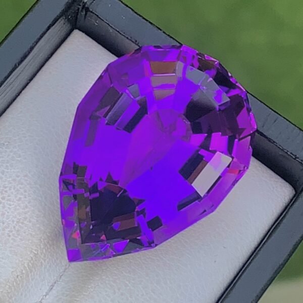 Big Size 48.78 Ct Extreme Rare BI Color Amethyst Rwanda Mine