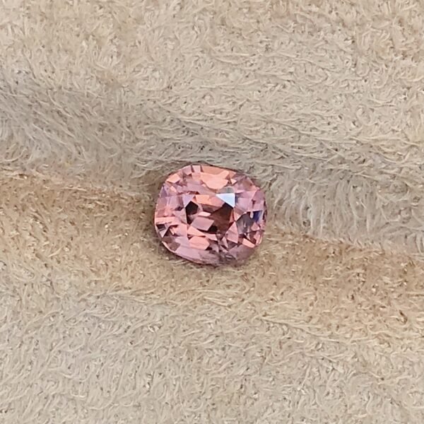 1.74 Crt Pink Zircon Similar To Padparadscha Colour Natural Mine Srilanka - Image 2