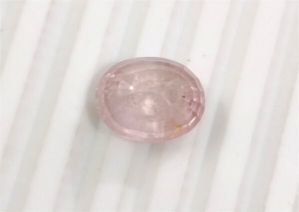 9.04cts Certified Untreated Padparadscha Sapphire, 100% Natural Gemstone - Image 3