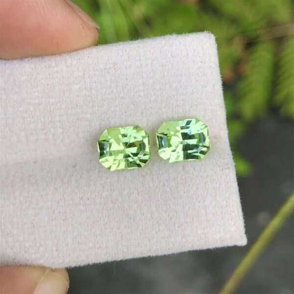 3.35 Cts Natural Beautiful Top Peridot Pair Faceted Gem. - Image 2