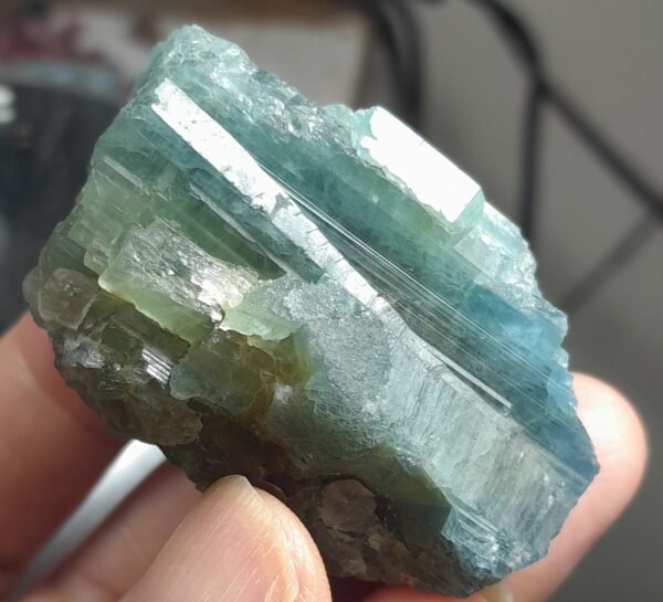 242cts/ Vietnam Natural Blue Aquamarine Rough Crystal - Image 2