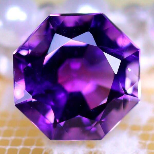 Amethyst 3.68Ct Natural Uruguay Electric Purple Amethyst D0303/C4