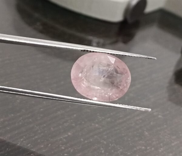 9.04cts Certified Untreated Padparadscha Sapphire, 100% Natural Gemstone
